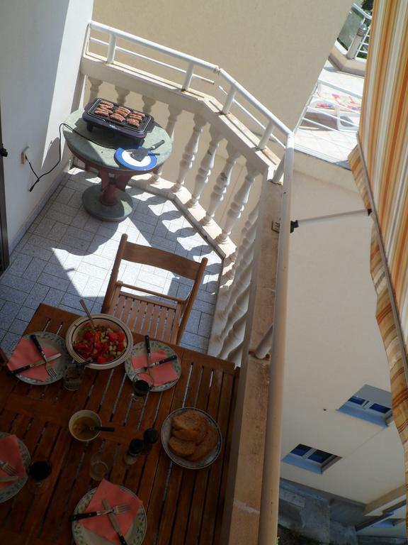 Milocer Apartment 스베티스테판 외부 사진